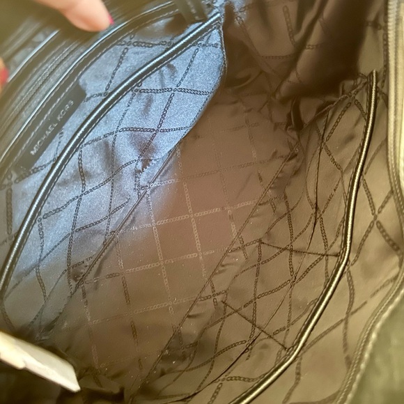 NWOT Michael Michael Kors EVA SMALL TOP ZIP TOTE - Picture 11 of 15